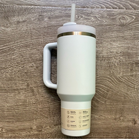 NEW Stanley Quencher H2.0 40oz Light Blue - Picture 2 of 5